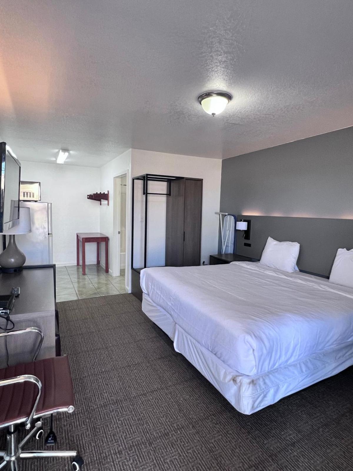 Oyo Garden Inn And Suites Pearsall I-35 East Esterno foto